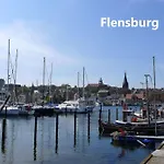 Seeblick Ii - Gemuetliche 60qm - Ganzes Haus - 50m Zum Naturstrand - Mit Terrasse Und Grossem Garten 別荘 *